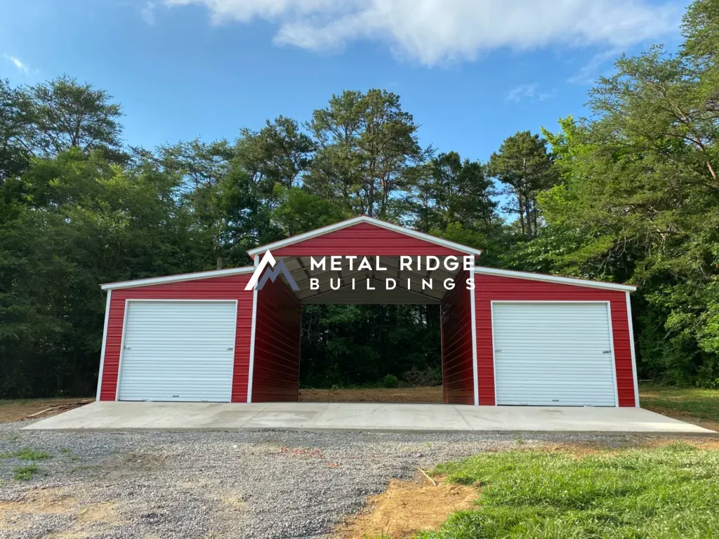 202512sdcmbwl-20x25x12-step-down-custom-metal-barn-w-lean-tos