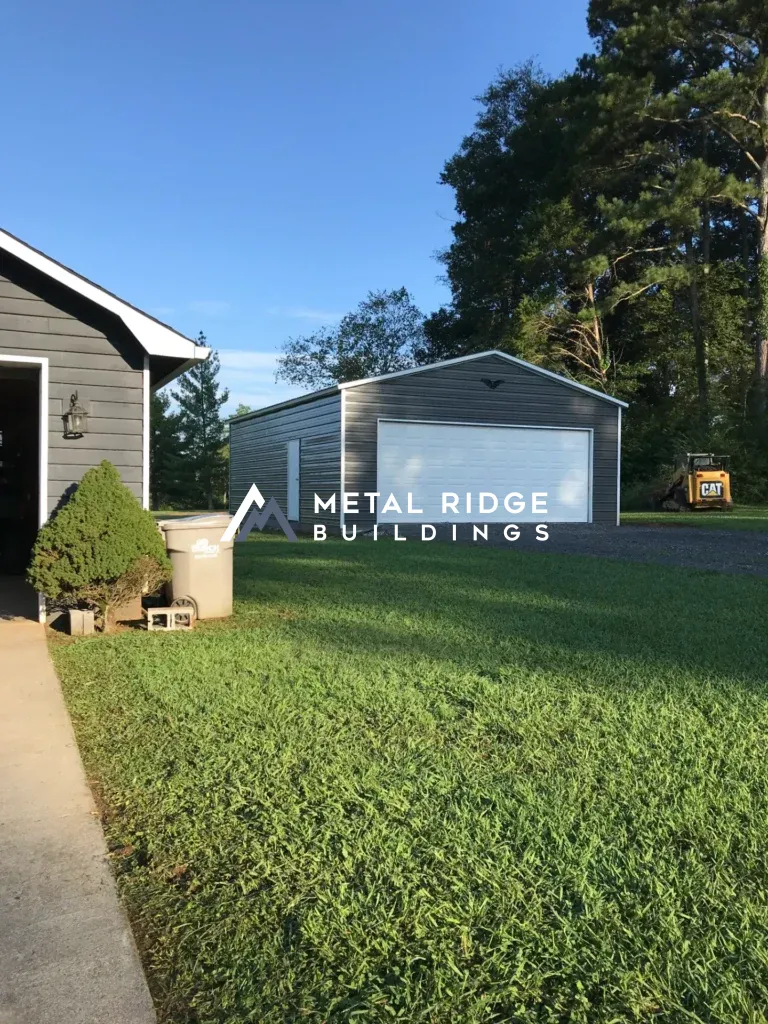 243510G-24x35x10-garage-1